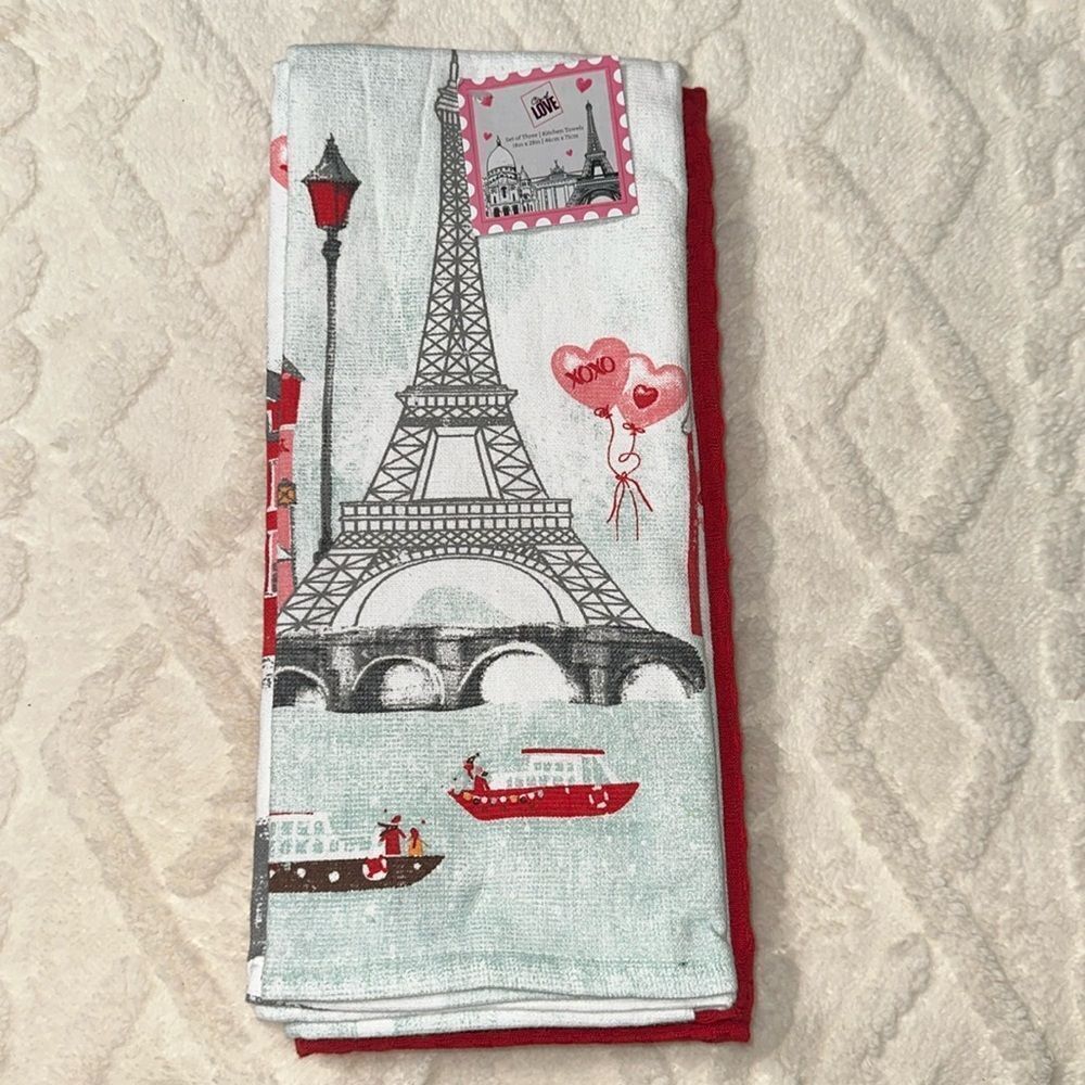 City of LOVE White Graphic PARIS Eiffel Tower Cotton Blend Kitchen Tea Towels